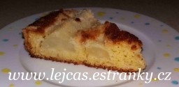 hruskovy_kolac_s_drobenkou.jpg