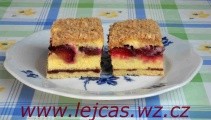 svestkovy_kolac_z_dvojiho_testa.jpg